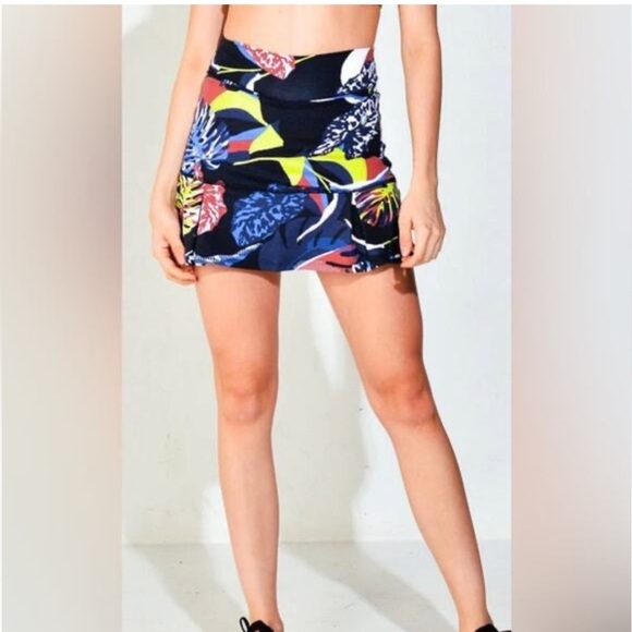 NWOT Dona Jo Skort Women Sz 3 XL Multicolor Golf Running Tennis Gym Shorts Skirt - Picture 1 of 7